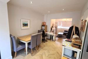 Diner/Lounge- click for photo gallery